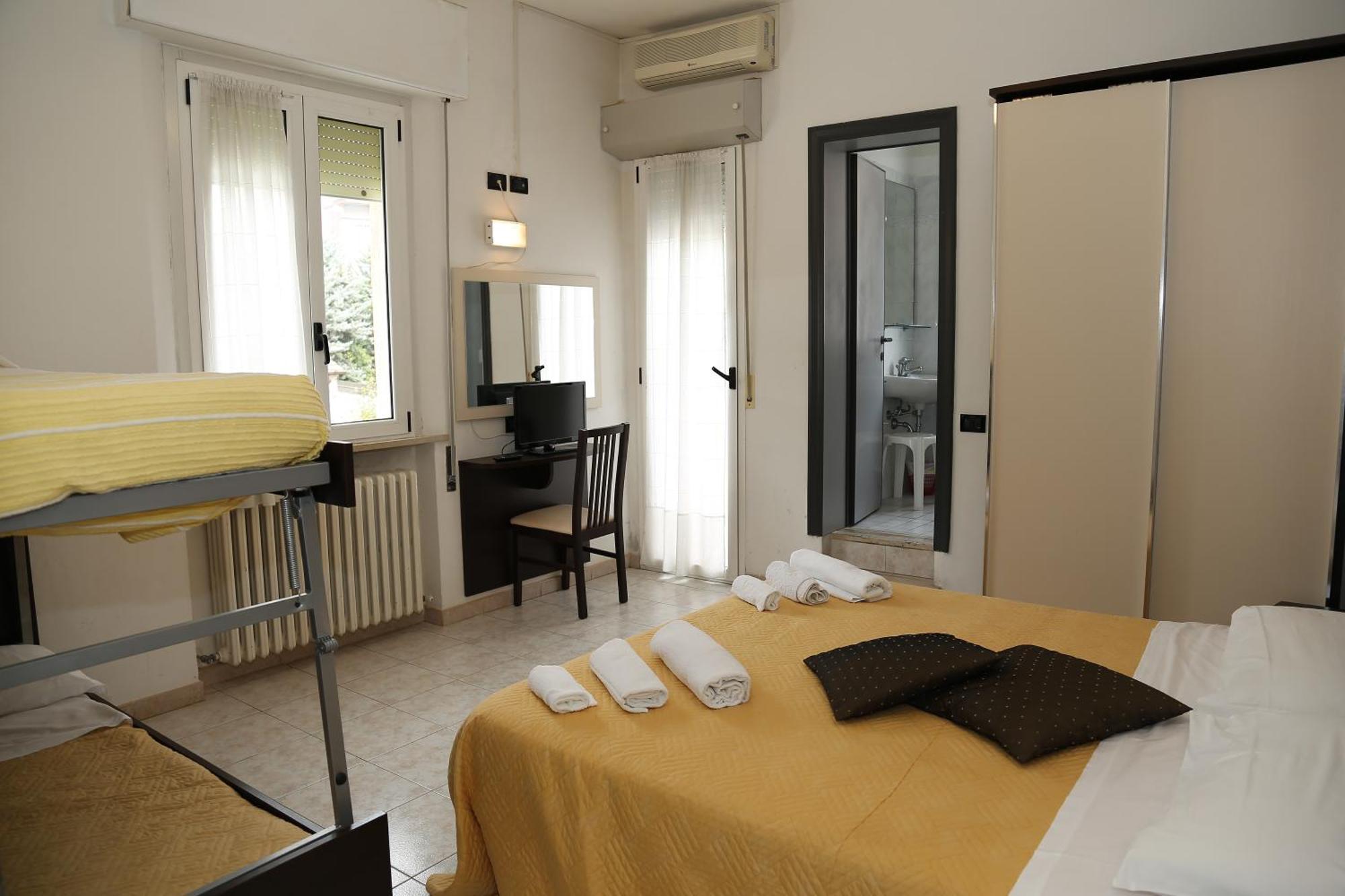 Hotel Villa Dina Rimini Szoba fotó